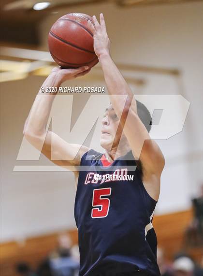 Thumbnail 1 in Tulare Western vs. Hanford West (Polly Wilhelmsen Invitational) photogallery.