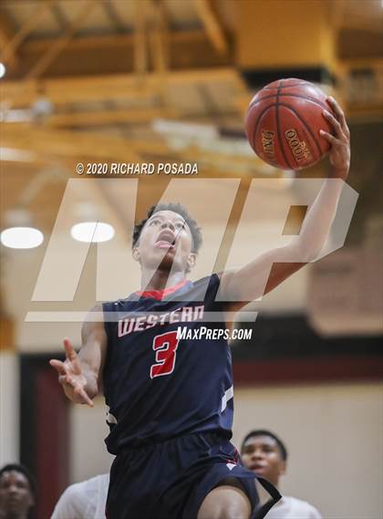 Thumbnail 2 in Tulare Western vs. Hanford West (Polly Wilhelmsen Invitational) photogallery.