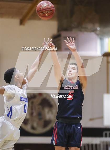 Thumbnail 3 in Tulare Western vs. Hanford West (Polly Wilhelmsen Invitational) photogallery.