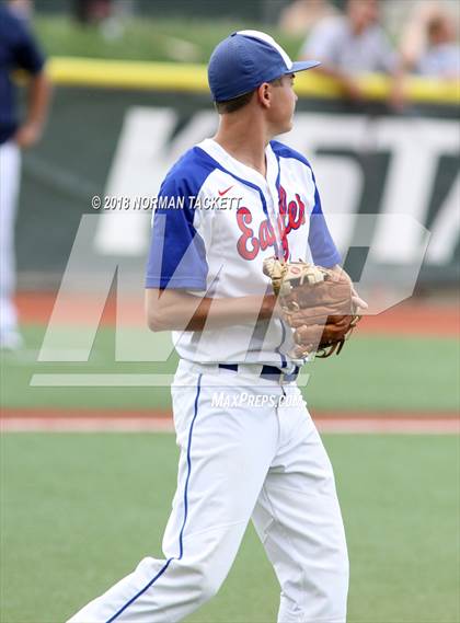 Thumbnail 1 in Thomas More Prep-Marian vs. Wellsville (KSHSAA 3A Quarterfinal) photogallery.