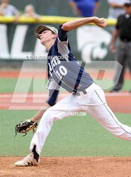 Thumbnail 1 in Thomas More Prep-Marian vs. Wellsville (KSHSAA 3A Quarterfinal) photogallery.