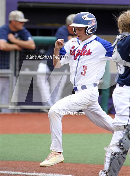 Thumbnail 2 in Thomas More Prep-Marian vs. Wellsville (KSHSAA 3A Quarterfinal) photogallery.