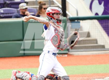 Thumbnail 2 in Thomas More Prep-Marian vs. Wellsville (KSHSAA 3A Quarterfinal) photogallery.