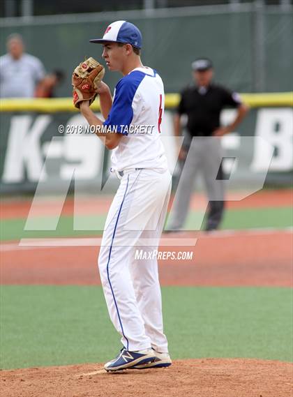 Thumbnail 3 in Thomas More Prep-Marian vs. Wellsville (KSHSAA 3A Quarterfinal) photogallery.