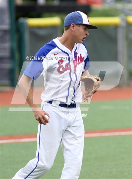 Thumbnail 2 in Thomas More Prep-Marian vs. Wellsville (KSHSAA 3A Quarterfinal) photogallery.