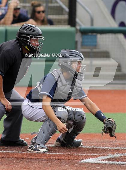 Thumbnail 3 in Thomas More Prep-Marian vs. Wellsville (KSHSAA 3A Quarterfinal) photogallery.