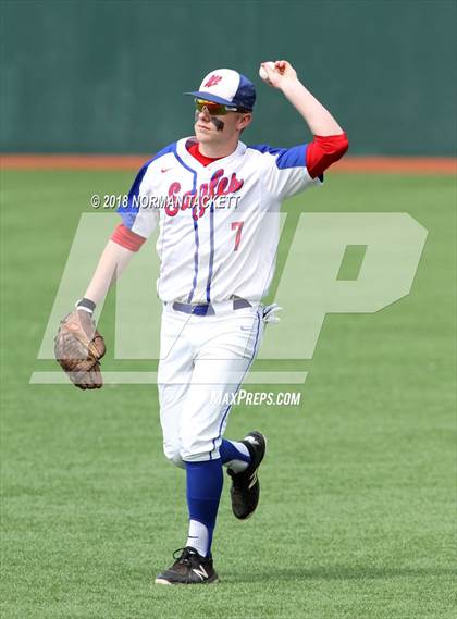Thumbnail 3 in Thomas More Prep-Marian vs. Wellsville (KSHSAA 3A Quarterfinal) photogallery.