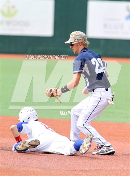 Thumbnail 3 in Thomas More Prep-Marian vs. Wellsville (KSHSAA 3A Quarterfinal) photogallery.
