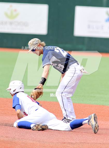 Thumbnail 1 in Thomas More Prep-Marian vs. Wellsville (KSHSAA 3A Quarterfinal) photogallery.