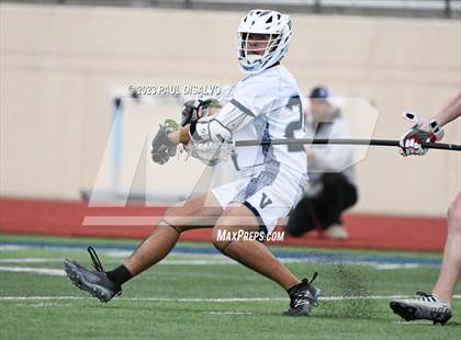 Thumbnail 3 in Denver East @ Valor Christian (CHSAA 5A 2nd Round) photogallery.