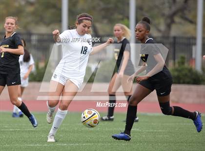 Thumbnail 3 in Brennan vs. O'Connor photogallery.