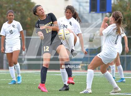 Thumbnail 3 in Brennan vs. O'Connor photogallery.
