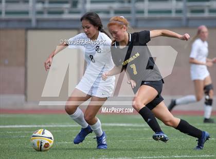 Thumbnail 3 in Brennan vs. O'Connor photogallery.
