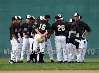 Thumbnail 1 in Magnolia vs. Capistrano Valley Christian photogallery.