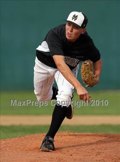 Thumbnail 1 in Magnolia vs. Capistrano Valley Christian photogallery.