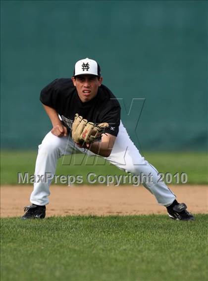 Thumbnail 2 in Magnolia vs. Capistrano Valley Christian photogallery.