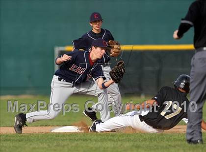 Thumbnail 3 in Magnolia vs. Capistrano Valley Christian photogallery.