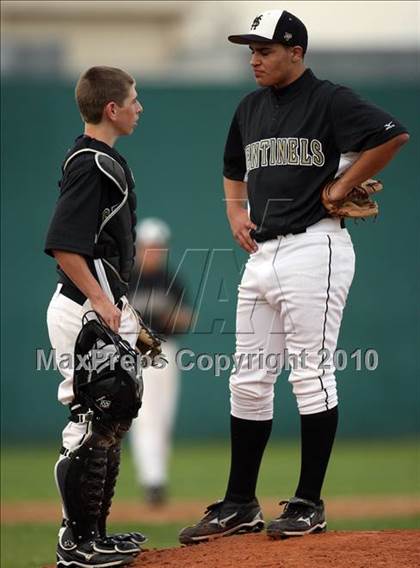 Thumbnail 3 in Magnolia vs. Capistrano Valley Christian photogallery.