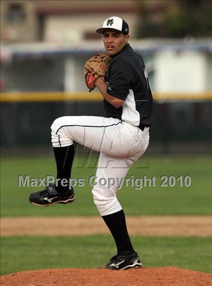 Thumbnail 1 in Magnolia vs. Capistrano Valley Christian photogallery.