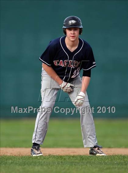 Thumbnail 2 in Magnolia vs. Capistrano Valley Christian photogallery.