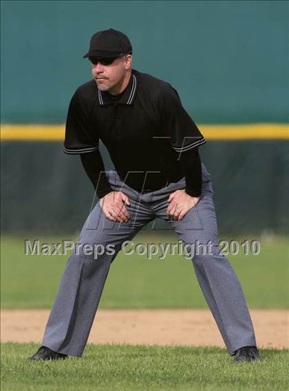 Thumbnail 1 in Magnolia vs. Capistrano Valley Christian photogallery.