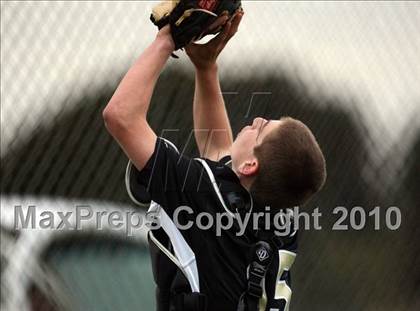 Thumbnail 2 in Magnolia vs. Capistrano Valley Christian photogallery.