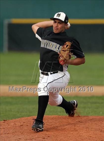Thumbnail 1 in Magnolia vs. Capistrano Valley Christian photogallery.