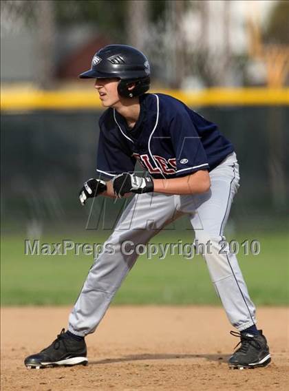 Thumbnail 1 in Magnolia vs. Capistrano Valley Christian photogallery.