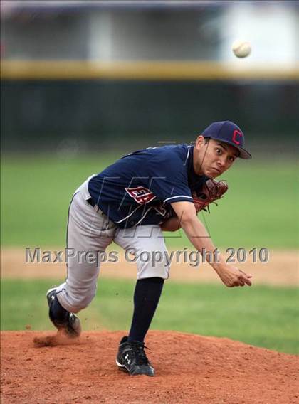 Thumbnail 3 in Magnolia vs. Capistrano Valley Christian photogallery.