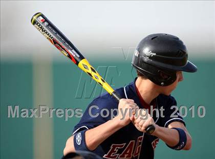 Thumbnail 3 in Magnolia vs. Capistrano Valley Christian photogallery.