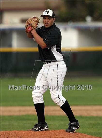 Thumbnail 1 in Magnolia vs. Capistrano Valley Christian photogallery.