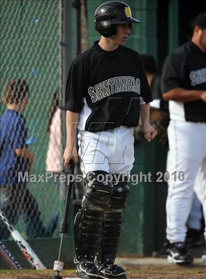 Thumbnail 1 in Magnolia vs. Capistrano Valley Christian photogallery.