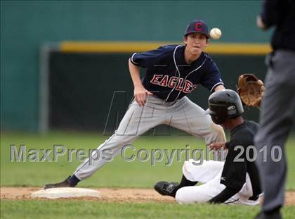 Thumbnail 3 in Magnolia vs. Capistrano Valley Christian photogallery.