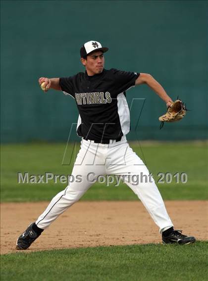 Thumbnail 3 in Magnolia vs. Capistrano Valley Christian photogallery.