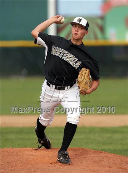 Thumbnail 2 in Magnolia vs. Capistrano Valley Christian photogallery.