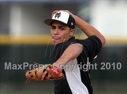 Thumbnail 2 in Magnolia vs. Capistrano Valley Christian photogallery.