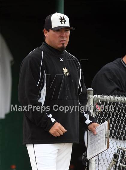 Thumbnail 3 in Magnolia vs. Capistrano Valley Christian photogallery.