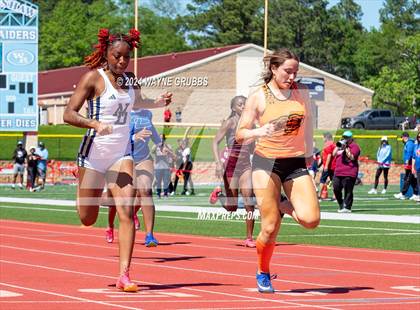 Thumbnail 1 in UIL 3A Region 2 Area Track Meet photogallery.
