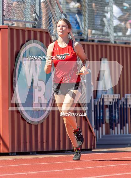 Thumbnail 2 in UIL 3A Region 2 Area Track Meet photogallery.