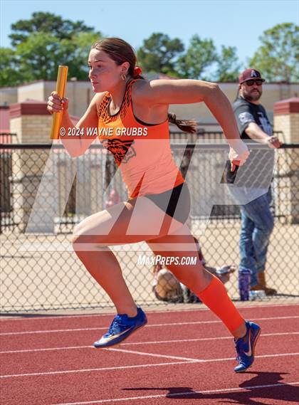 Thumbnail 2 in UIL 3A Region 2 Area Track Meet photogallery.