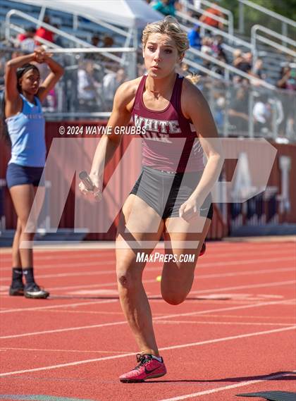 Thumbnail 2 in UIL 3A Region 2 Area Track Meet photogallery.