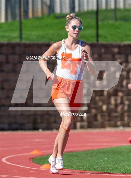 Thumbnail 1 in UIL 3A Region 2 Area Track Meet photogallery.