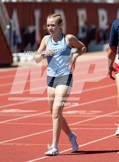 Thumbnail 2 in UIL 3A Region 2 Area Track Meet photogallery.
