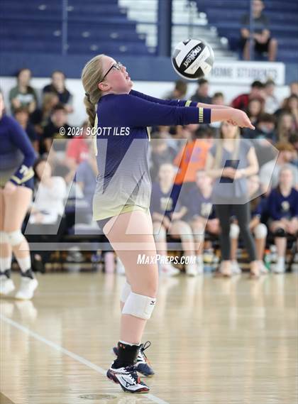Thumbnail 1 in Bloom-Carroll @ Teays Valley photogallery.