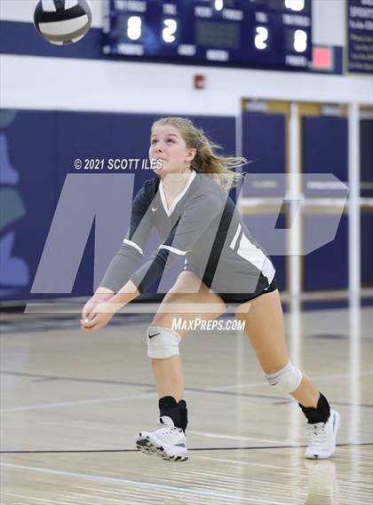 Thumbnail 2 in Bloom-Carroll @ Teays Valley photogallery.
