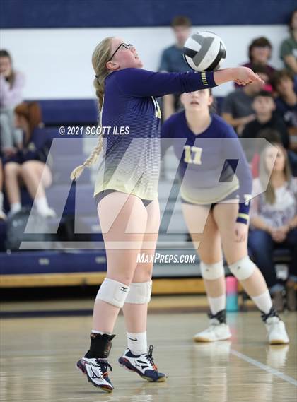 Thumbnail 2 in Bloom-Carroll @ Teays Valley photogallery.