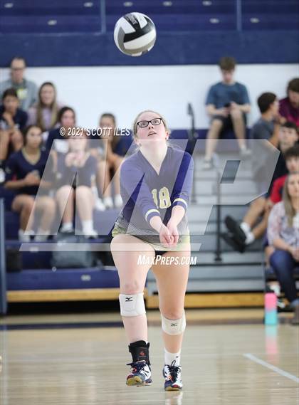 Thumbnail 1 in Bloom-Carroll @ Teays Valley photogallery.