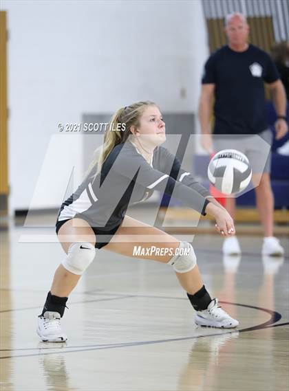 Thumbnail 2 in Bloom-Carroll @ Teays Valley photogallery.