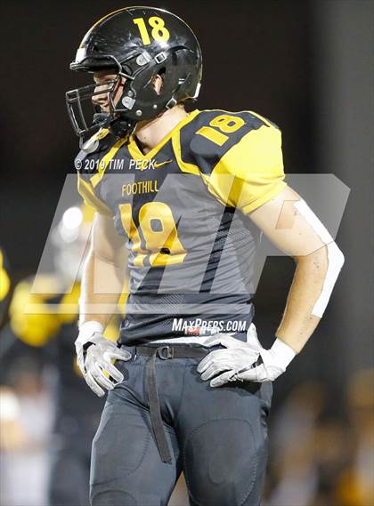 Thumbnail 2 in Yorba Linda vs. Foothill photogallery.