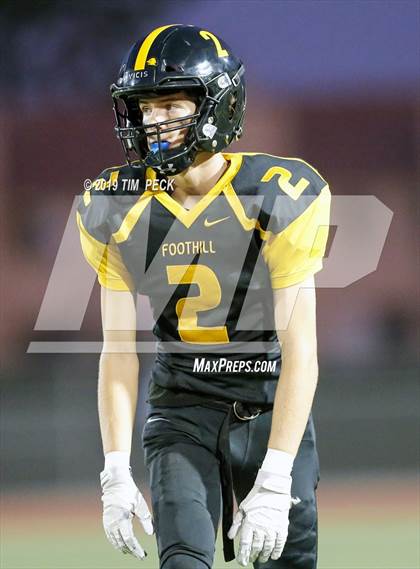Thumbnail 3 in Yorba Linda vs. Foothill photogallery.